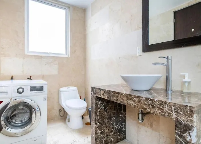Condesa Amsterdam 202 Bright 1br 1ba On Amsterdam Av